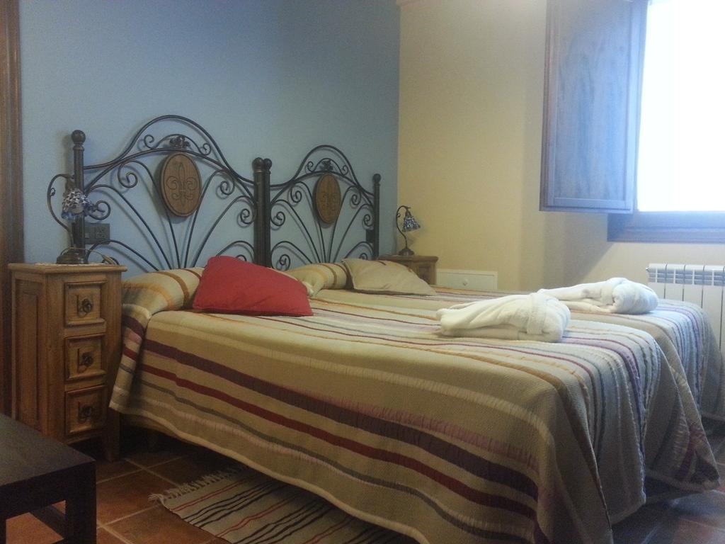 Hotel Rural El Horno De Aliaga Номер фото